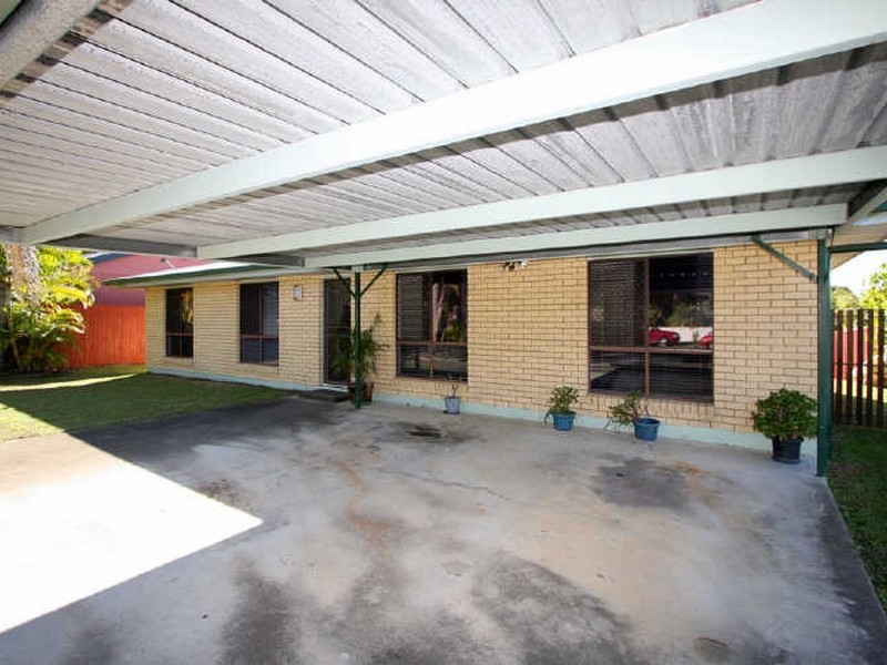 11 Bursaria Street, Crestmead QLD 4132