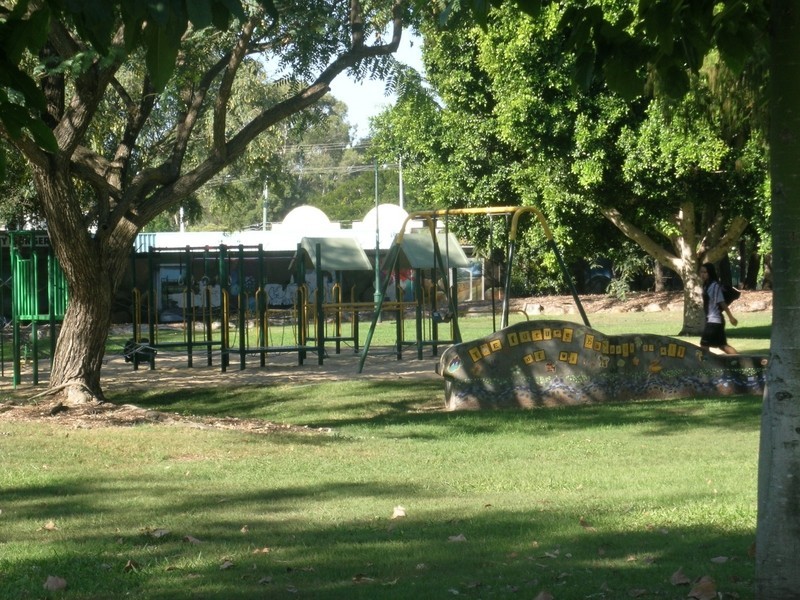 17 Ryan Close, Marsden QLD 4132