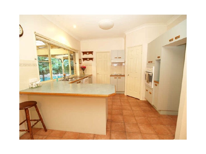 11 Sherbrooke Court, Munruben QLD 4125