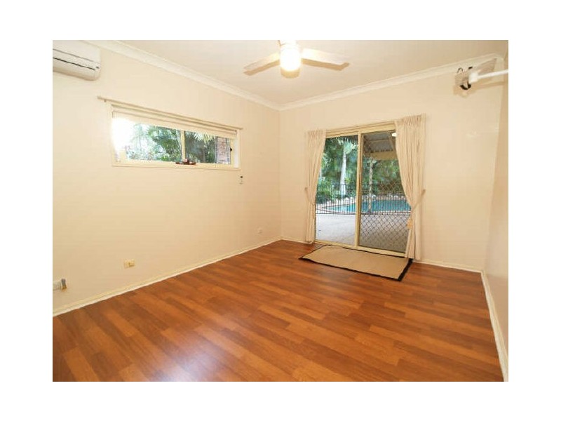 11 Sherbrooke Court, Munruben QLD 4125