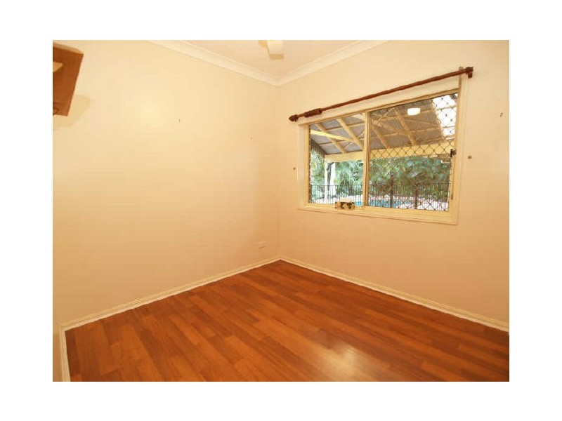 11 Sherbrooke Court, Munruben QLD 4125