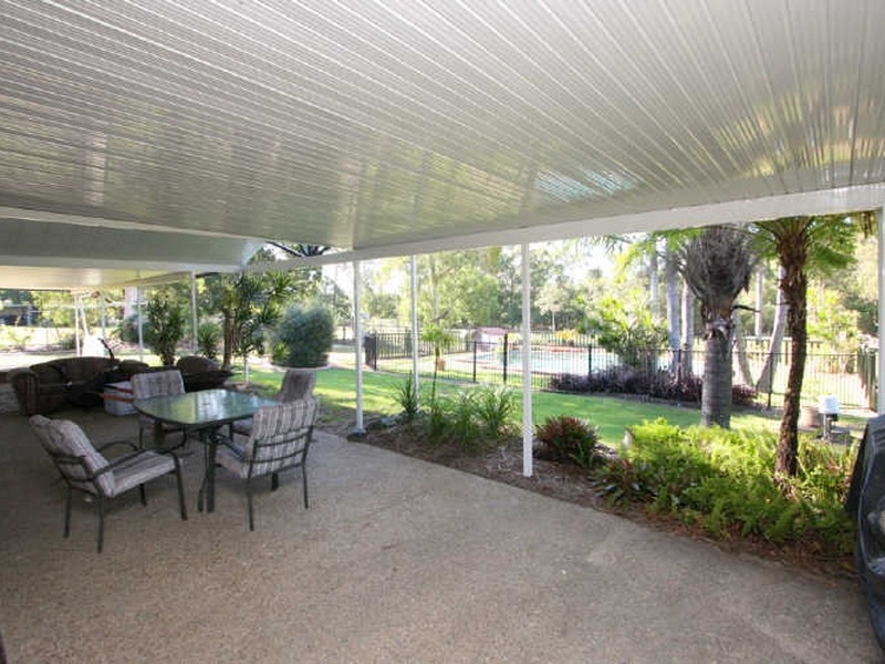 13 Mcleod Road, Park Ridge QLD 4125