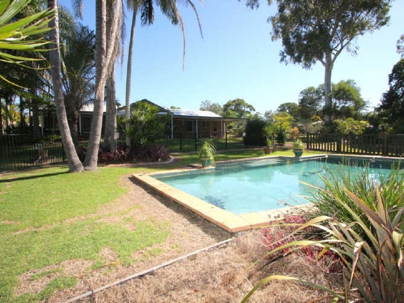 13 Mcleod Road, Park Ridge QLD 4125