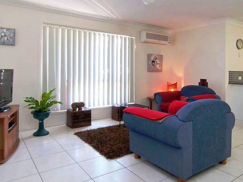 25 Delaforce Street, Regents Park QLD 4118