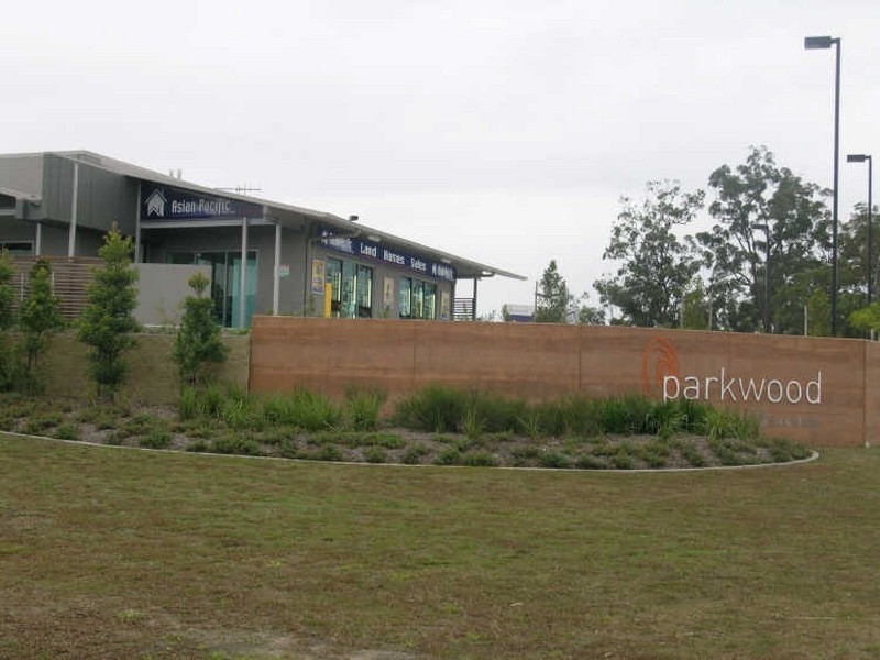 137 Parkwood Drive, Heathwood QLD 4110