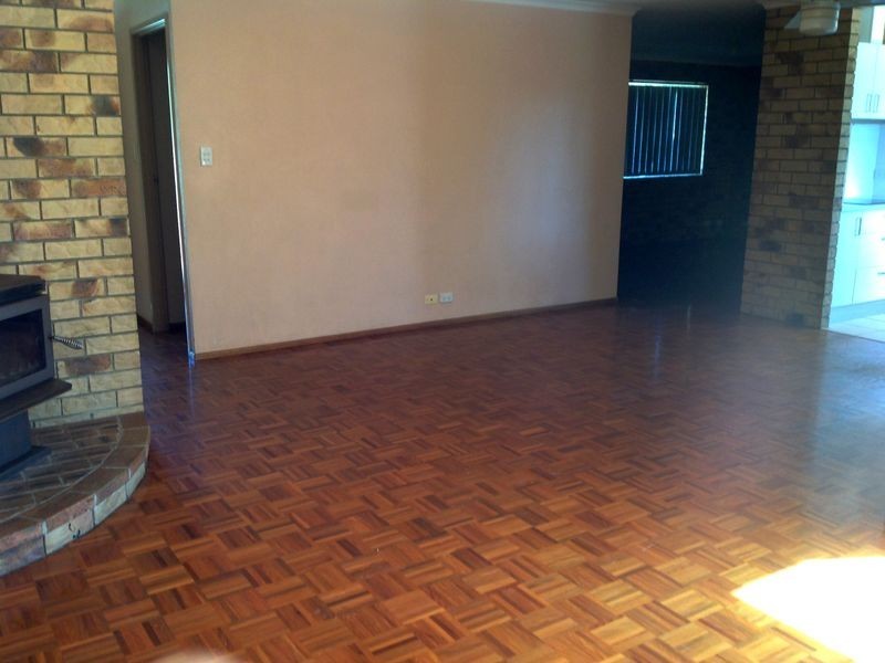 33 Arbour Way, Regents Park QLD 4118