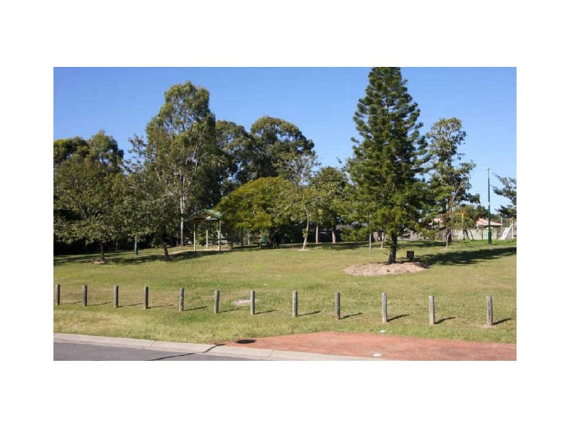 17 Lansdown Road, Waterford West QLD 4133