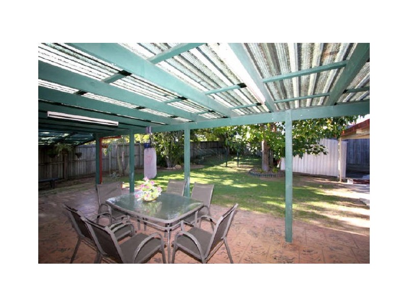 28 Burdekin Court, Hillcrest QLD 4118