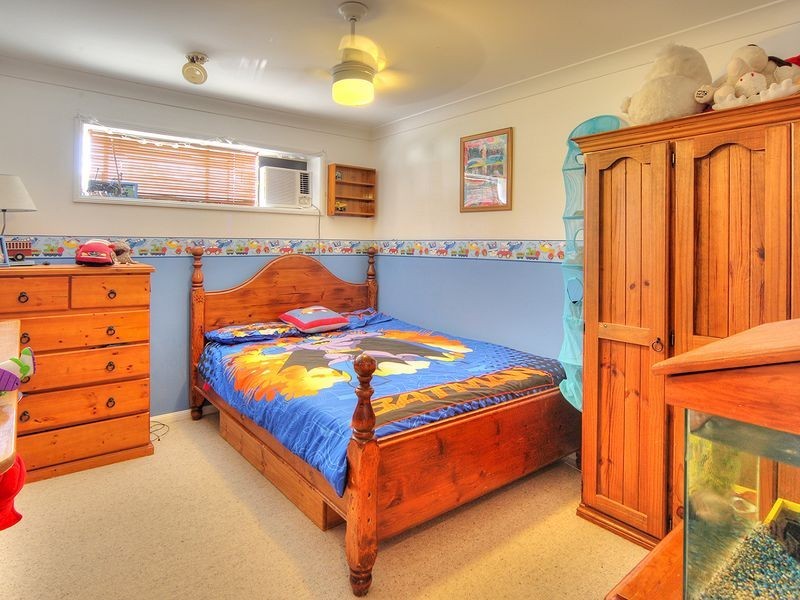 140 Thylungra Road, Park Ridge South QLD 4125