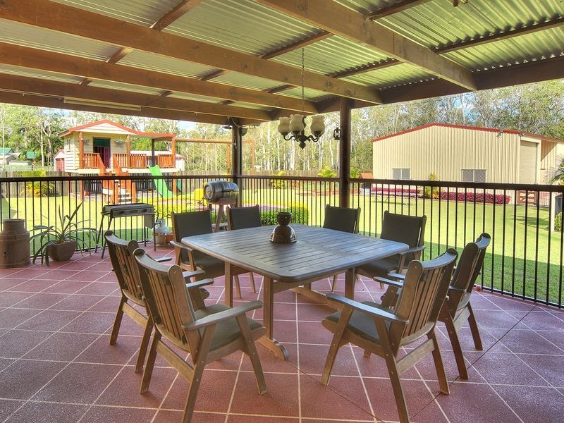 140 Thylungra Road, Park Ridge South QLD 4125