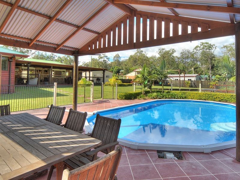 140 Thylungra Road, Park Ridge South QLD 4125