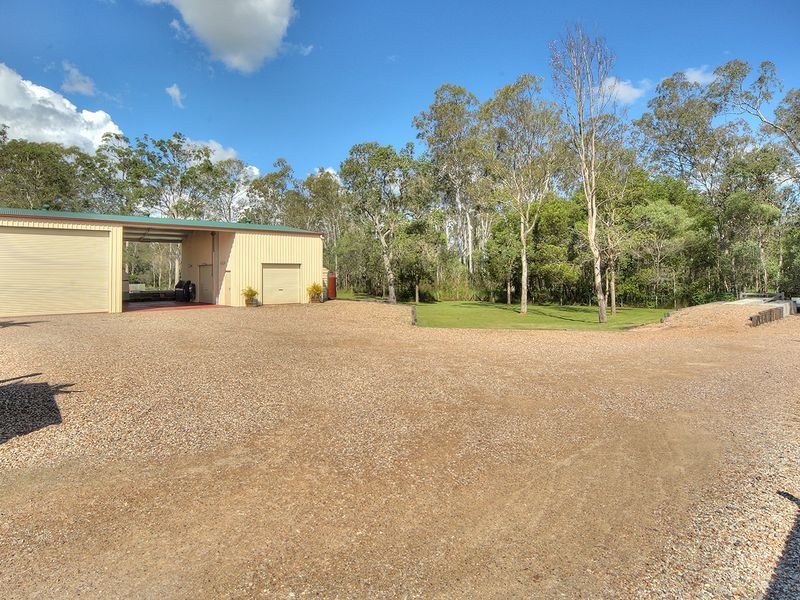 140 Thylungra Road, Park Ridge South QLD 4125