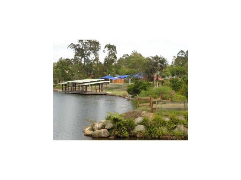 Suite 3/3 The Esplanade, Forest Lake QLD 4078