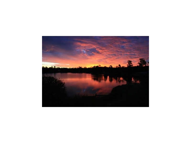 Suite 3/3 The Esplanade, Forest Lake QLD 4078
