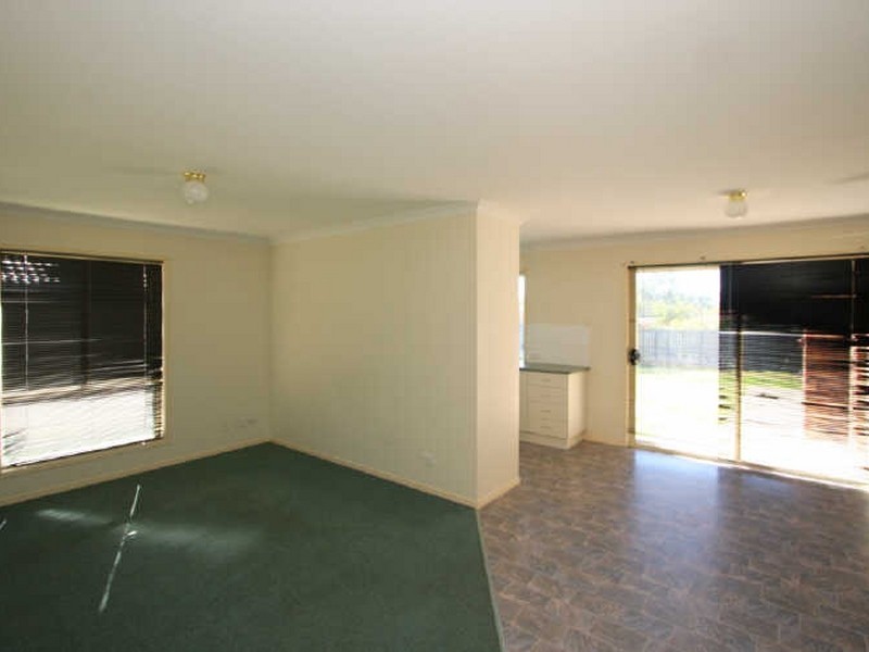 14 Jobson Place, Crestmead QLD 4132