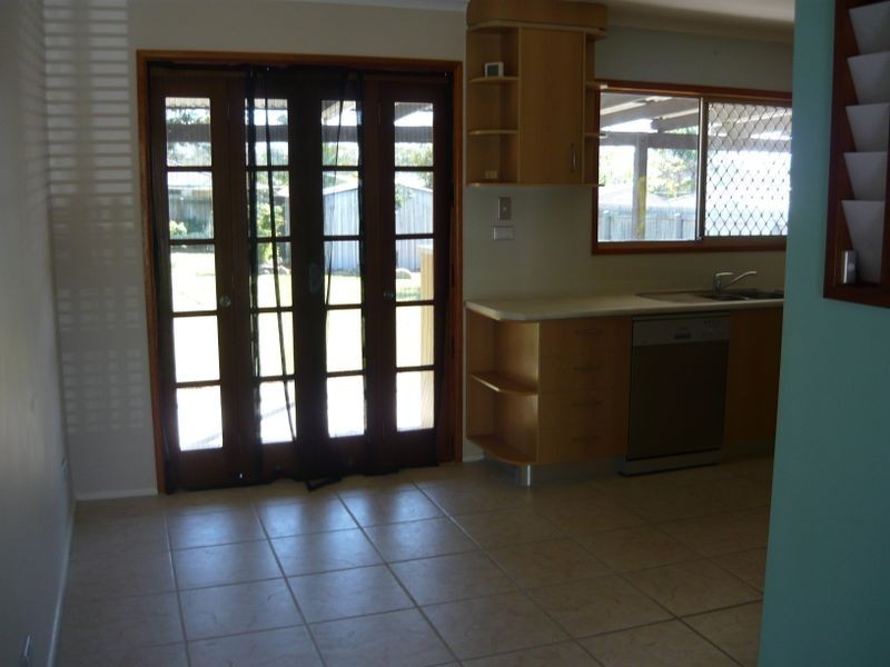 3 Distin Court, Hillcrest QLD 4118