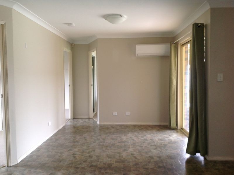 17 Wilkinson Drive, Crestmead QLD 4132
