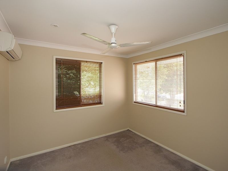 77 Gordonia Drive, Regents Park QLD 4118