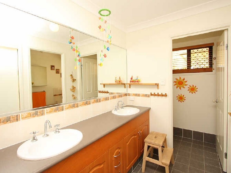 54-62 Remould Court, Jimboomba QLD 4280