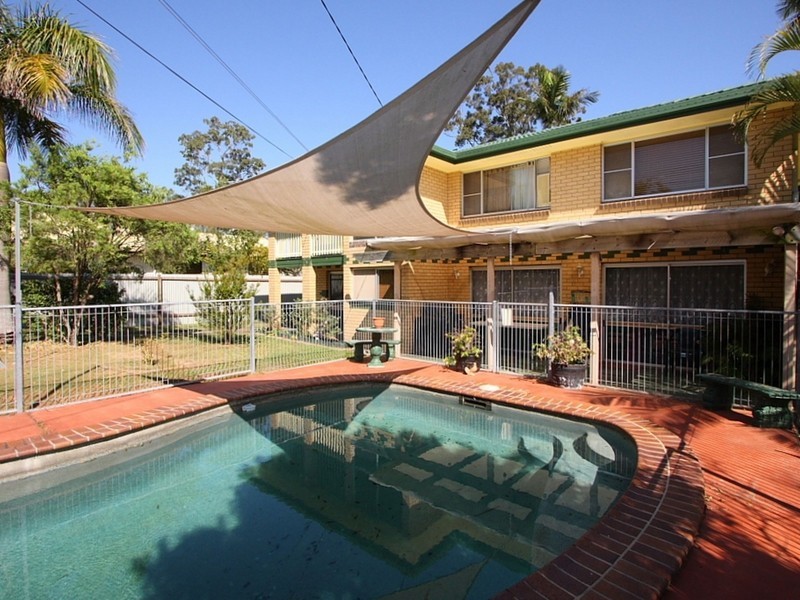 16 Emerald Street, Marsden QLD 4132