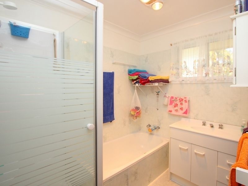 16 Emerald Street, Marsden QLD 4132