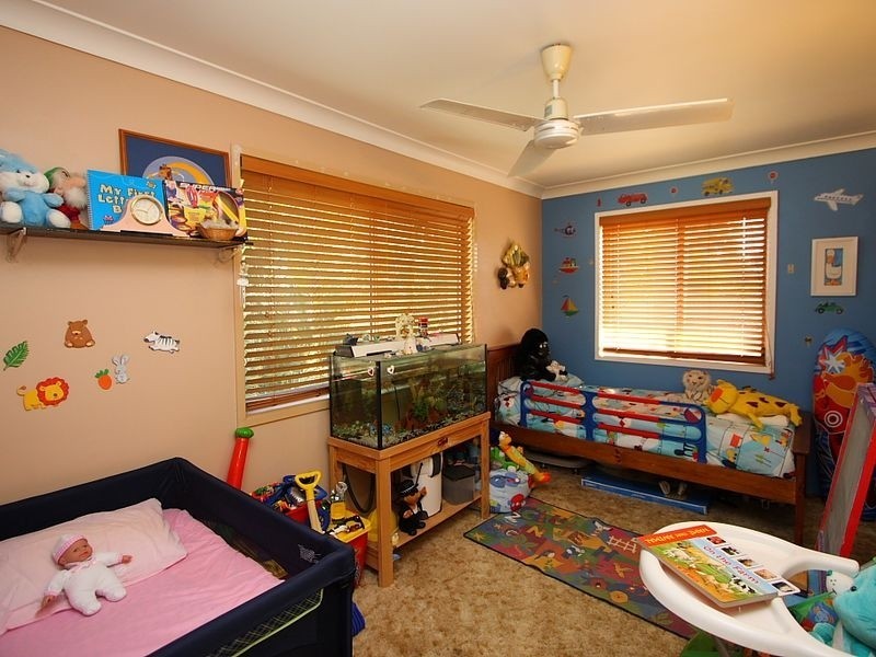 16 Emerald Street, Marsden QLD 4132