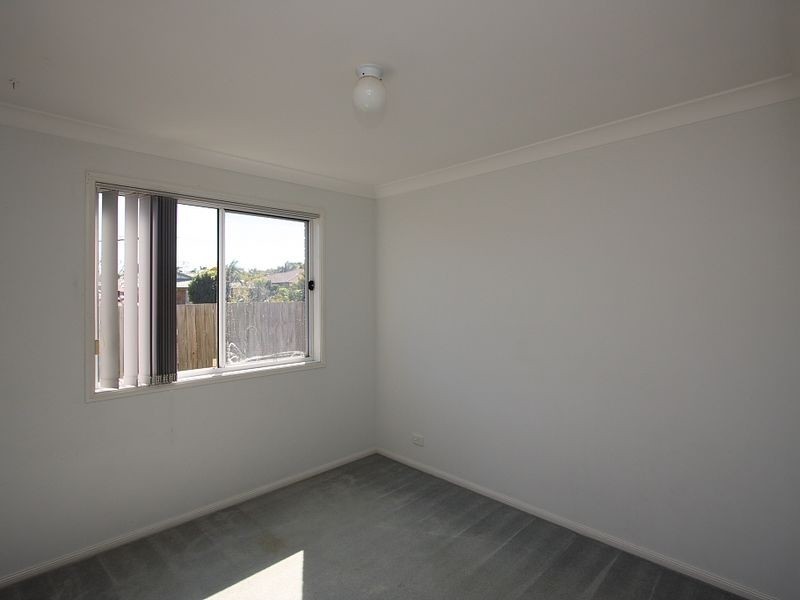 4 Sandheath Court, Regents Park QLD 4118