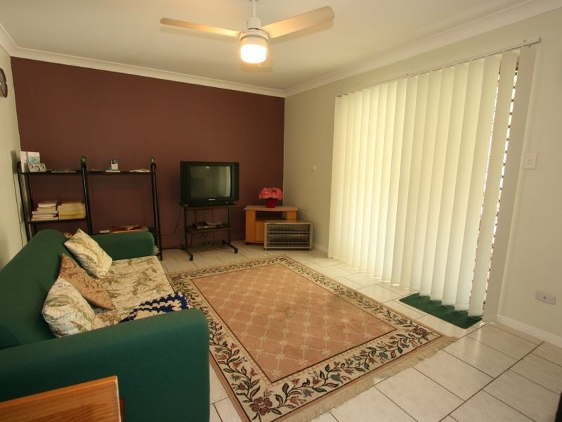 65 Solandra Circuit, Regents Park QLD 4118