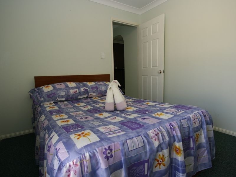 65 Solandra Circuit, Regents Park QLD 4118