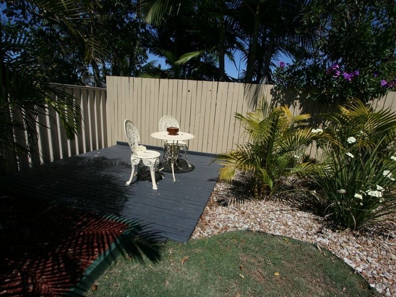 4 Iberis Court, Regents Park QLD 4118