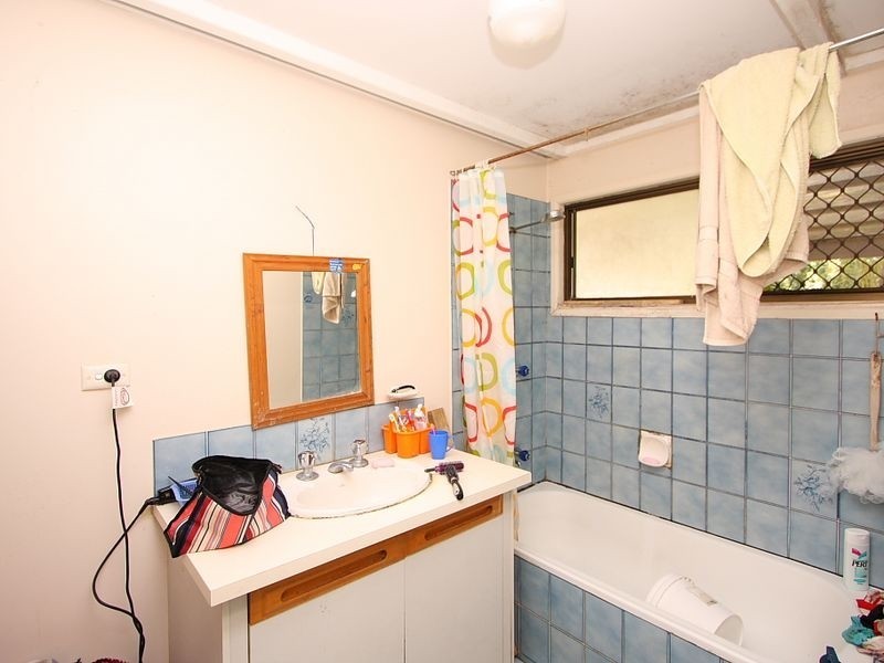 49 Parkland Avenue, Browns Plains QLD 4118