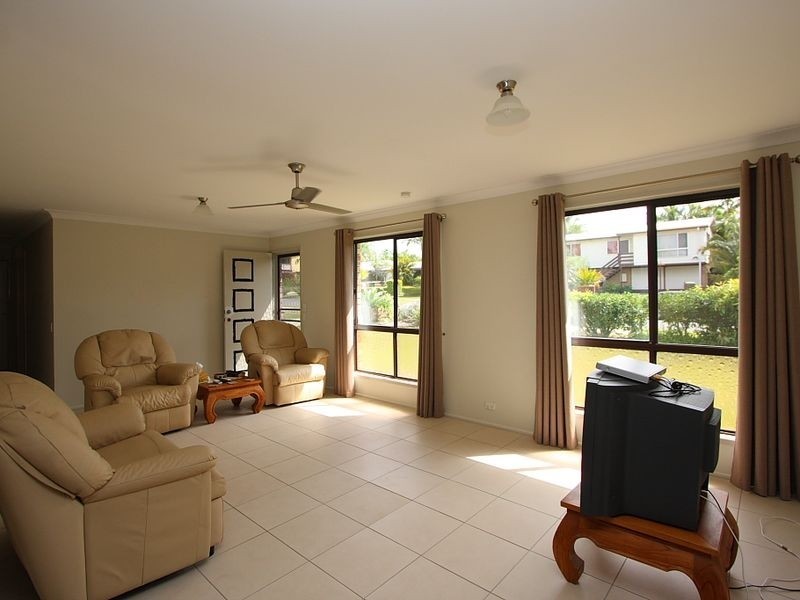 11 Royena Court, Crestmead QLD 4132