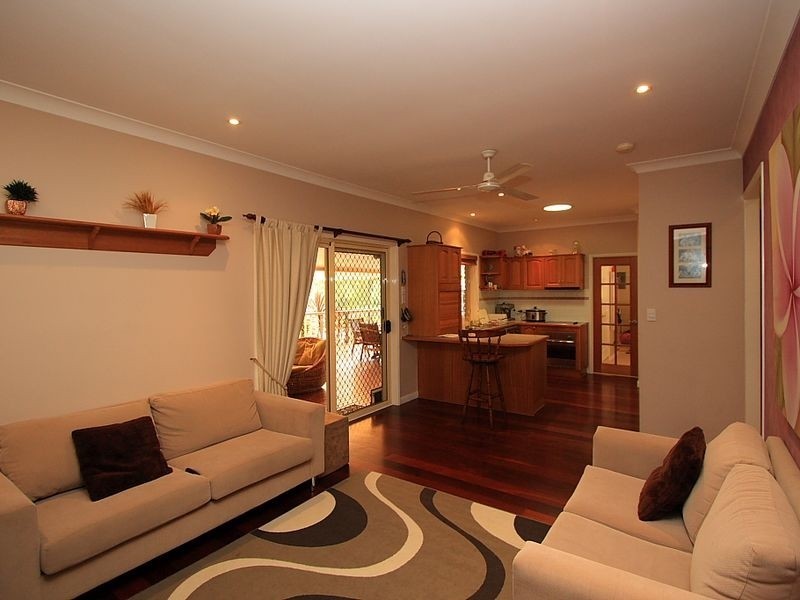 22 Belinda Court, Munruben QLD 4125