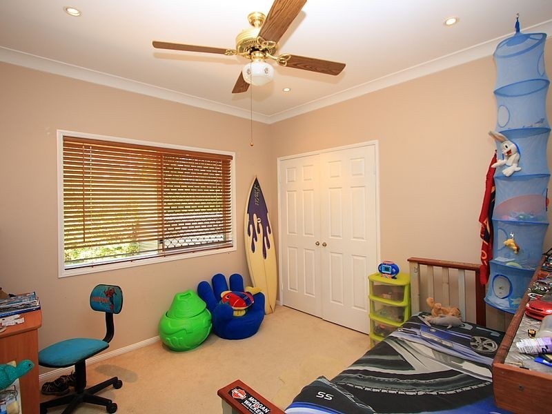 22 Belinda Court, Munruben QLD 4125