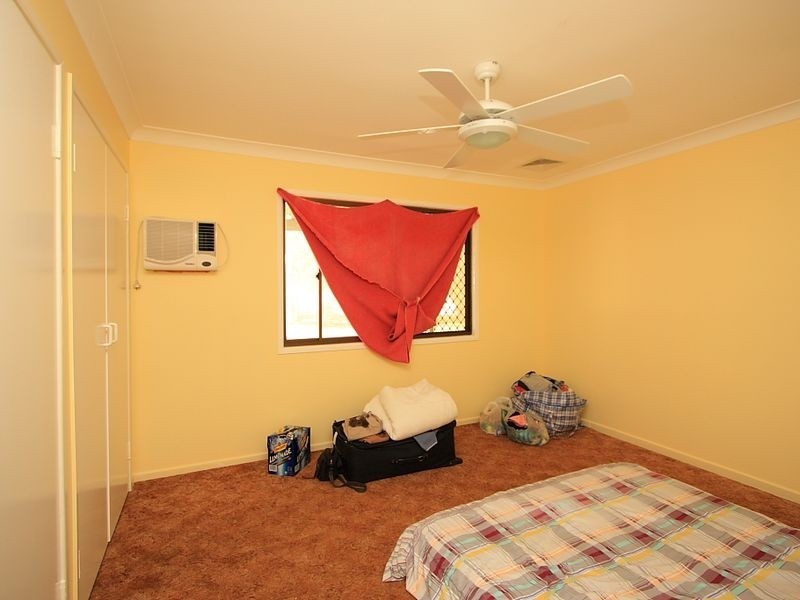 3 Warbler Street, Crestmead QLD 4132