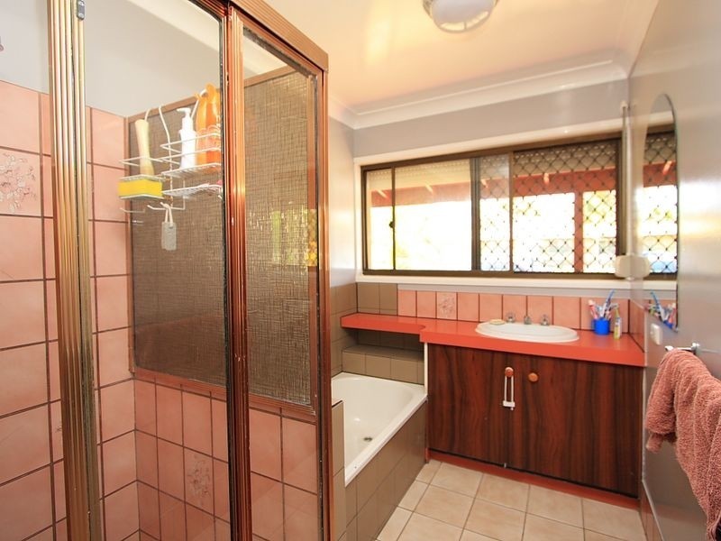 3 Warbler Street, Crestmead QLD 4132