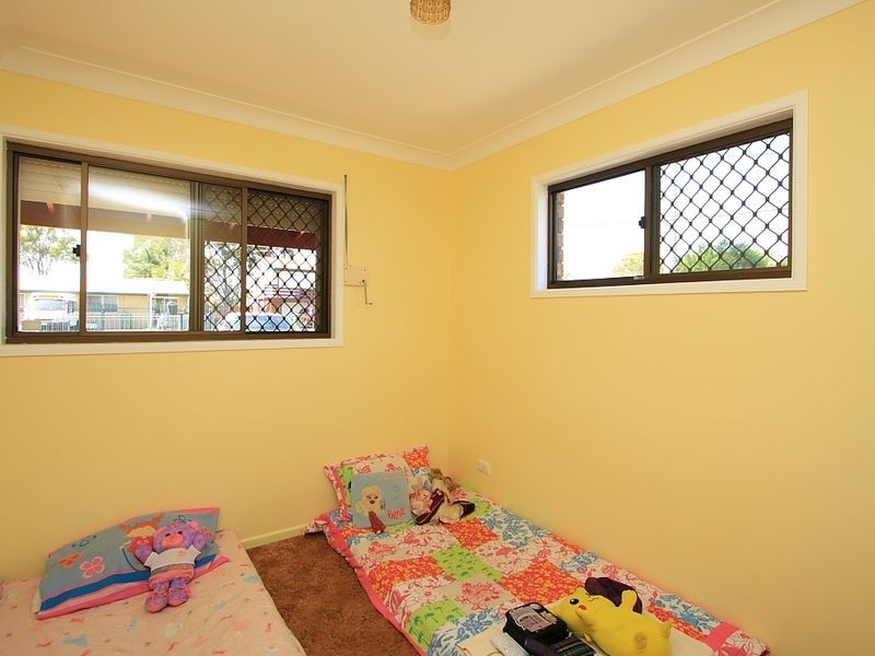 3 Warbler Street, Crestmead QLD 4132