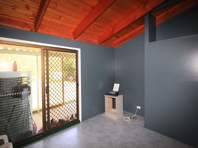 3 Warbler Street, Crestmead QLD 4132