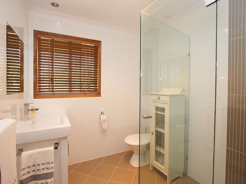 1 Saxby Court, Park Ridge South QLD 4125