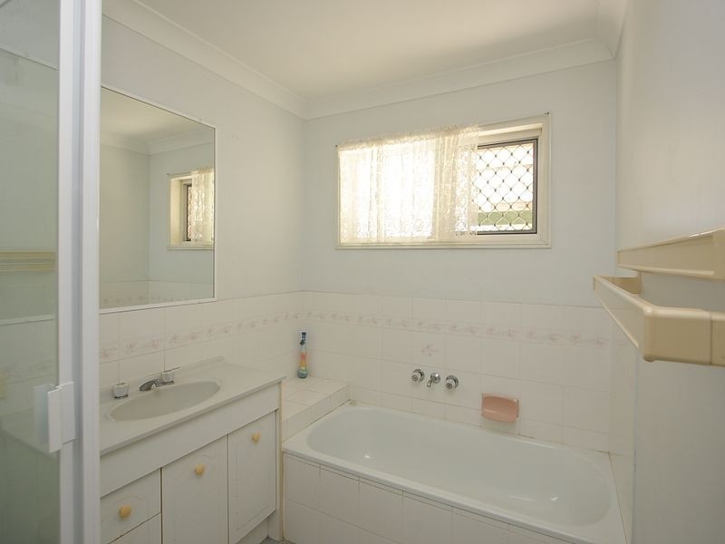 5 Allspice Street, Crestmead QLD 4132