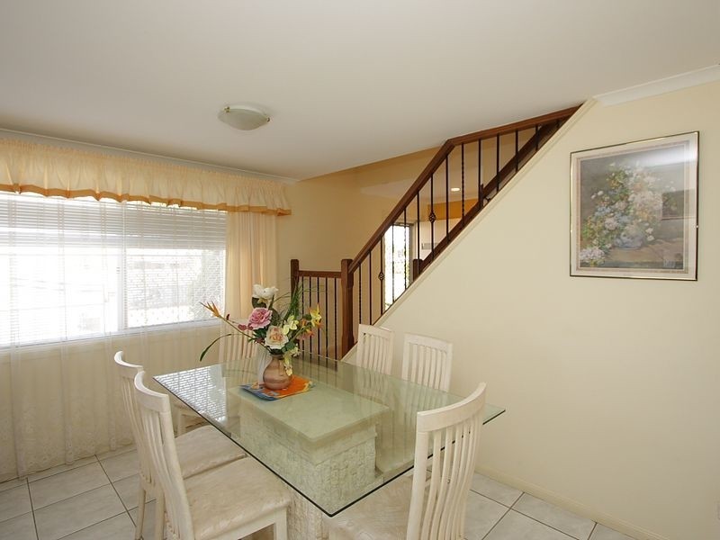 40 Vergulde Road, Regents Park QLD 4118
