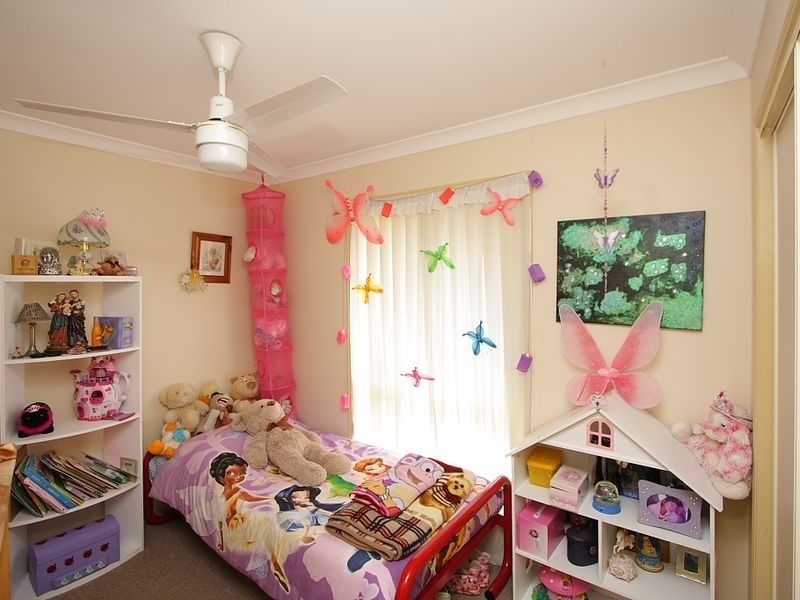 14 Phoenix Way, Crestmead QLD 4132