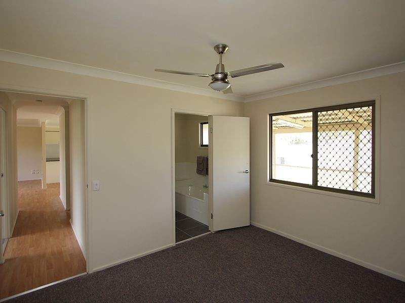 6 Brushbox Street, Crestmead QLD 4132