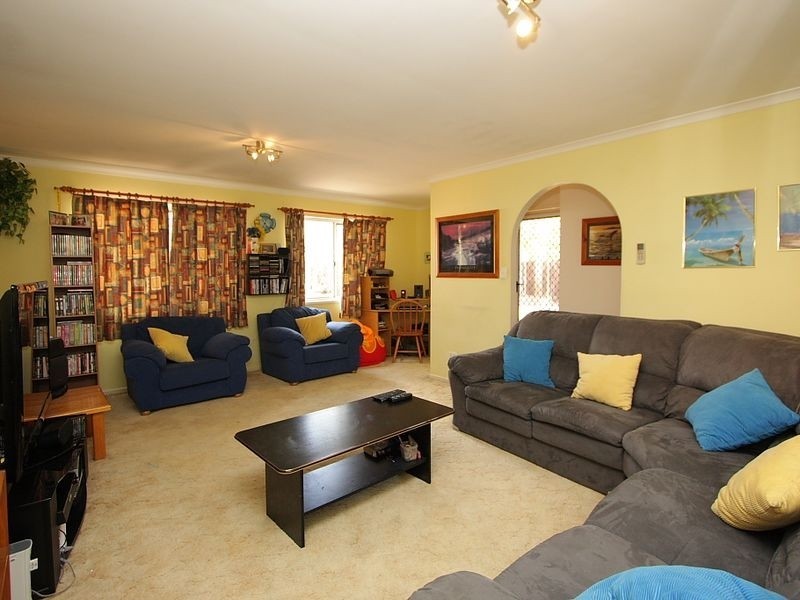 24 Vansittart Road, Regents Park QLD 4118