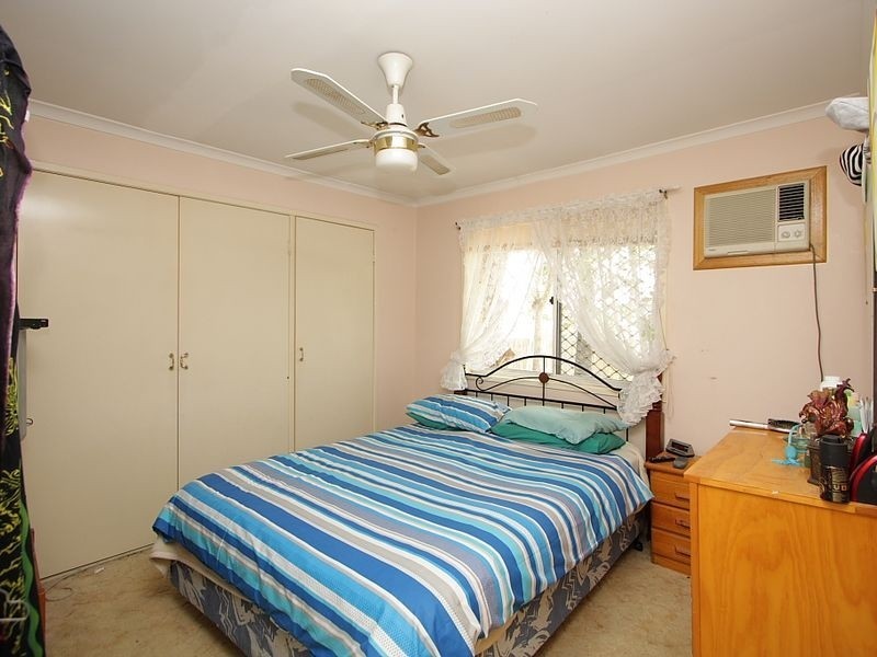 24 Vansittart Road, Regents Park QLD 4118