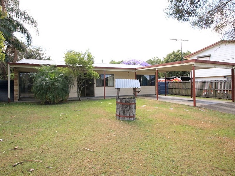 48 Waratah Drive, Crestmead QLD 4132
