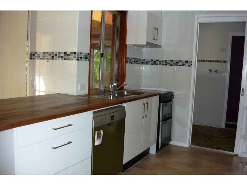 87 Begonia Street, Browns Plains QLD 4118