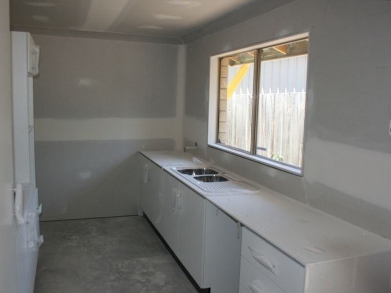 B/91 Vansittart Road, Regents Park QLD 4118