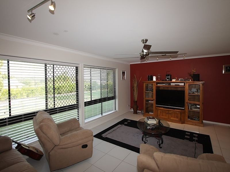 69 Dickman Road, Forestdale QLD 4118