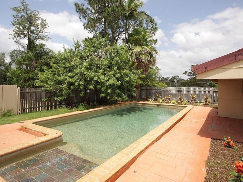 13 Woodview Street, Browns Plains QLD 4118